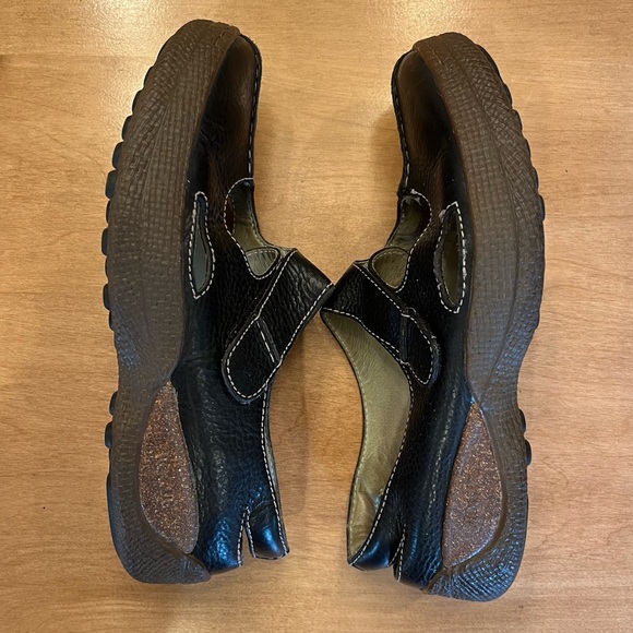 Leather walking mary-jane’s by Rogue - Picture 4 of 8